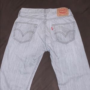 PRE-OWNED LEVI’S MENS JEANS SIZE 29/30